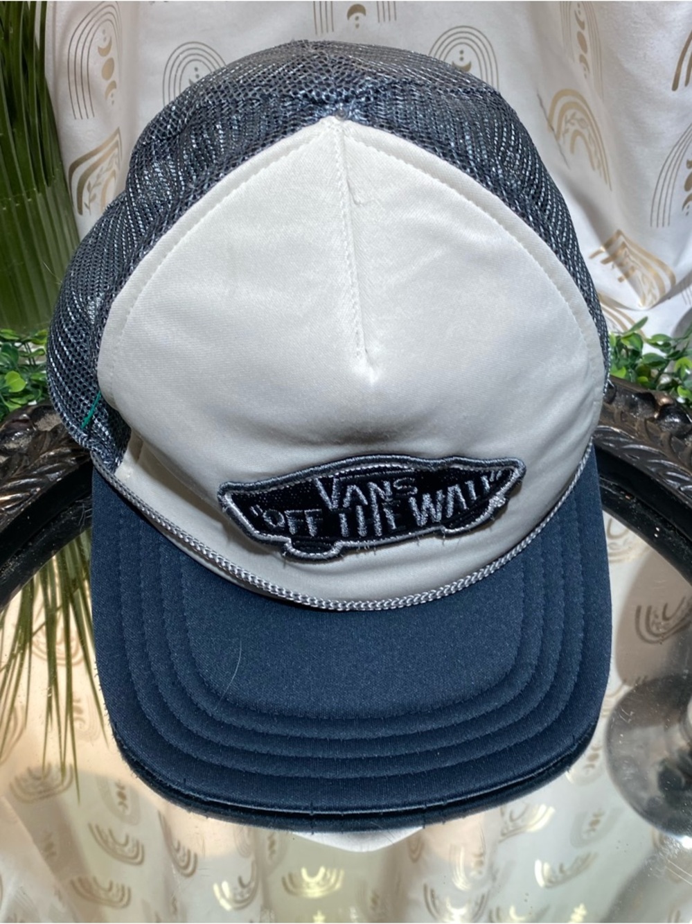 Vans Two-Tone Trucker Hat - White & Navy